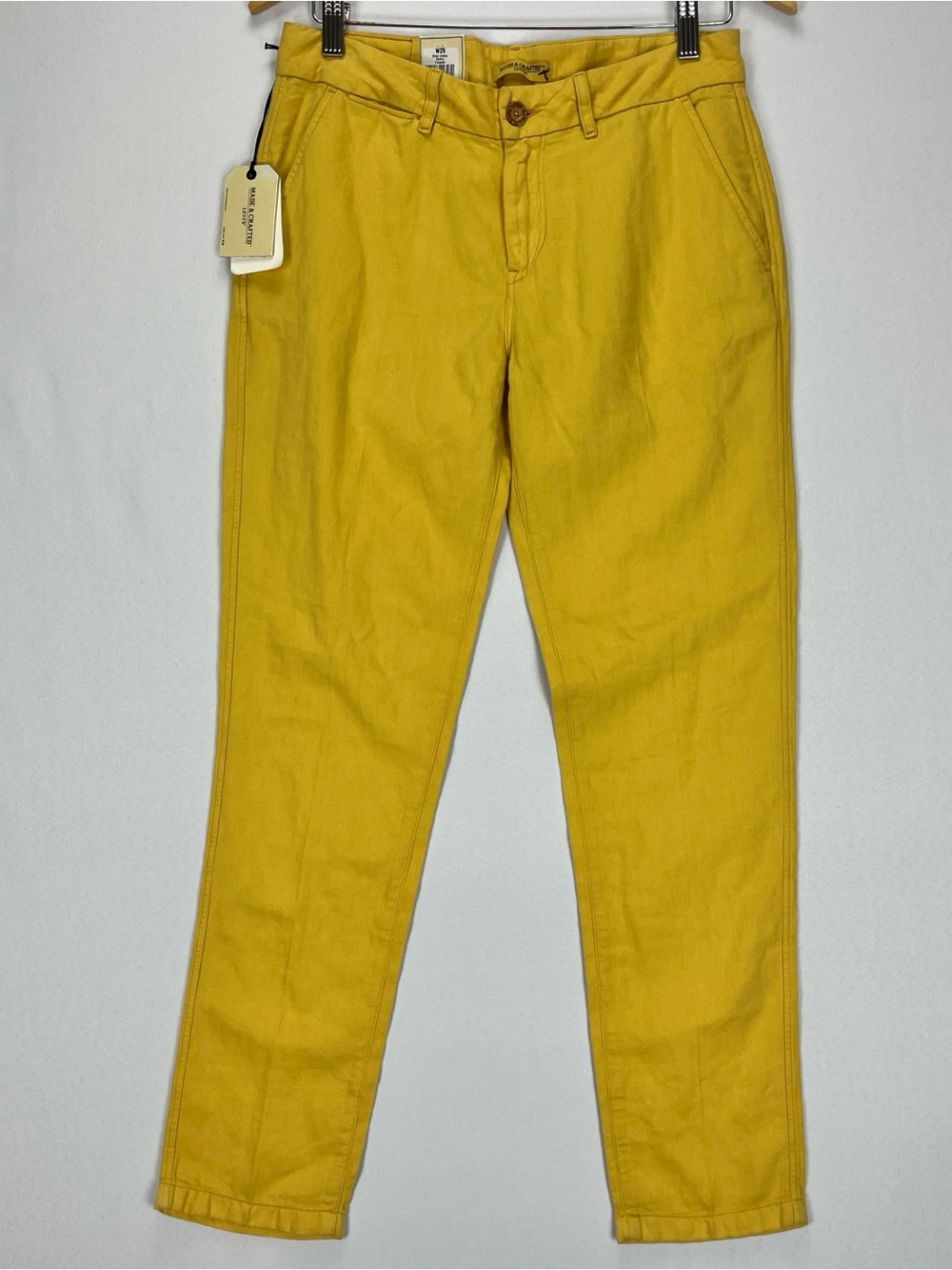 Levi’s Made & Crafted Slim Chino Pants Womens Size 25 Butter Yellow Linen NWT